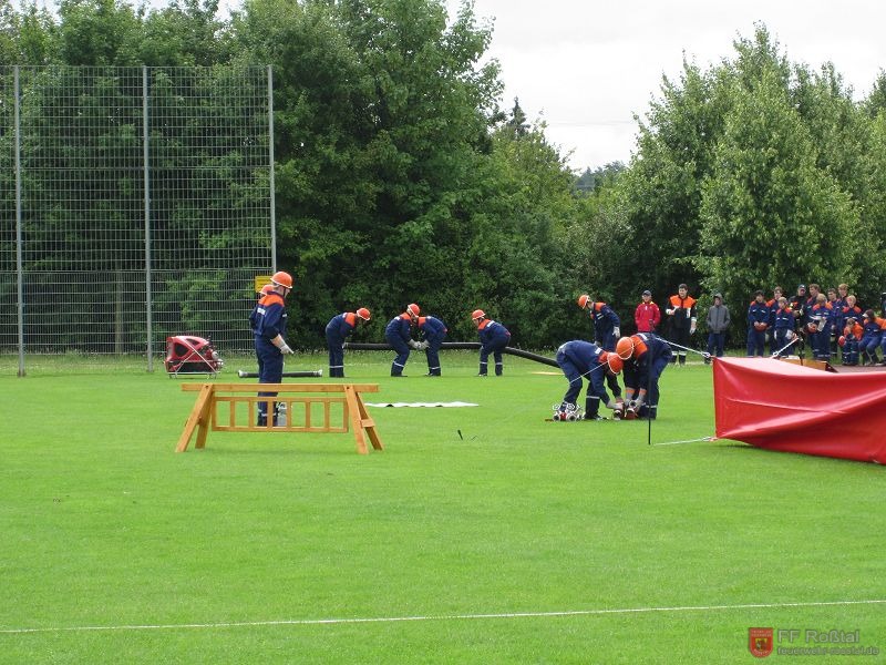 Bild 12 von 19 Jugendfeuerwehr Tuchenbach: Vorführung des Bundeswettbewerbs der Deutschen Jugendfeuerwehr