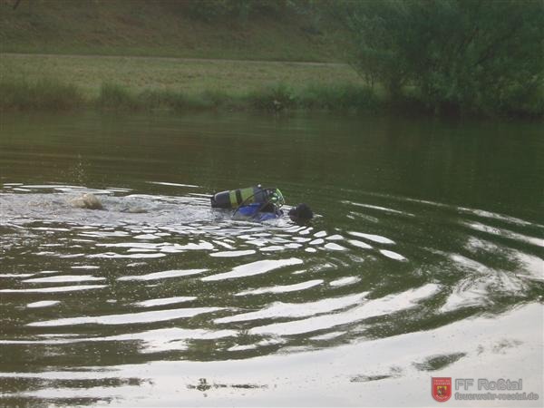 Bild 5 von 5 Außer ein paar Fischen fand er jedoch nichts.