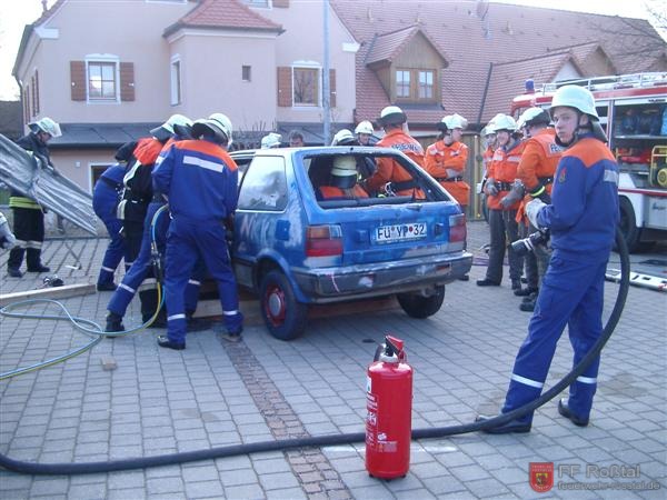 Bild 4 von 10 